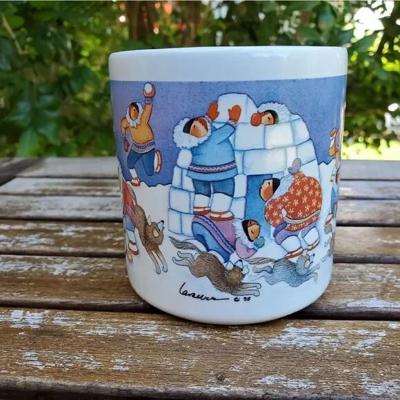 Barbara Lavalle Inuit Igloo Building Cup Mug - Picture 1 of 6